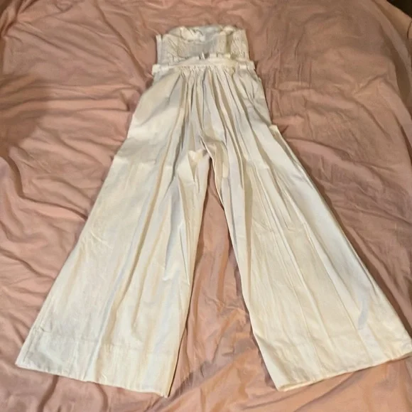 Strapless White Cotton Free People Jump Suit - Picture 2 of 3
